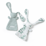 Oud groen eucalyptus wafel knuffelkonijntje met geborduurde naam