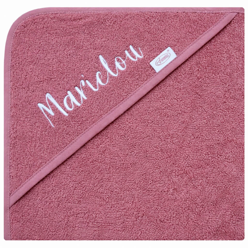 Gepersonaliseerde Baby Badcape met Naam – Klei roze – 80x80 cm
