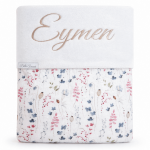 Gepersonaliseerd baby deken met geborduurde naam - fleurige bloemen takken