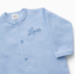 pakje en mutsje licht blauw