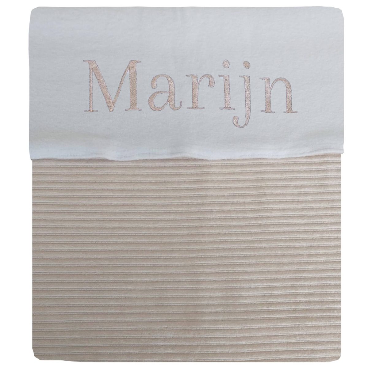 Beige wieg deken met naam geborduurd – rib