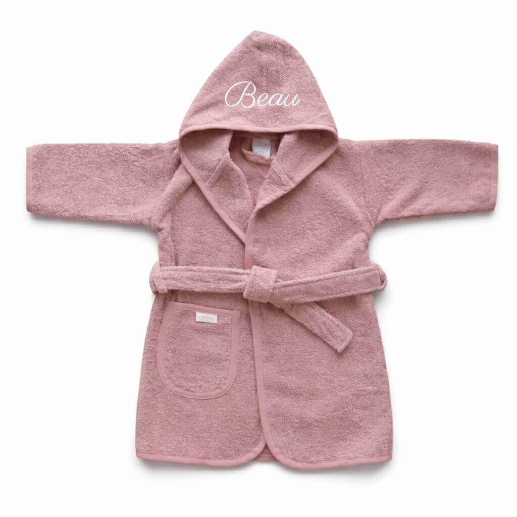Poeder roze baby / peuter / kleuter / kinder badjas met naam geborduurd